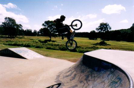 Fakie air over the hip